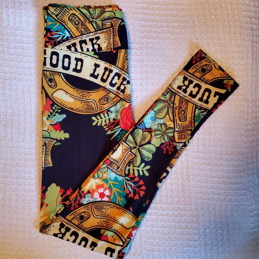 LuLaRoe Leggings OS 🍀